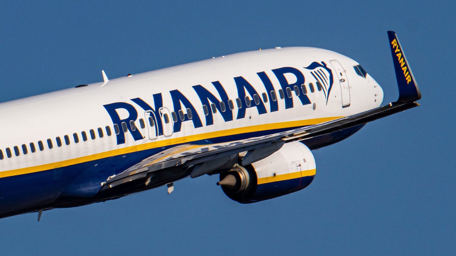 Ryanair introduces two new routes from Sofia