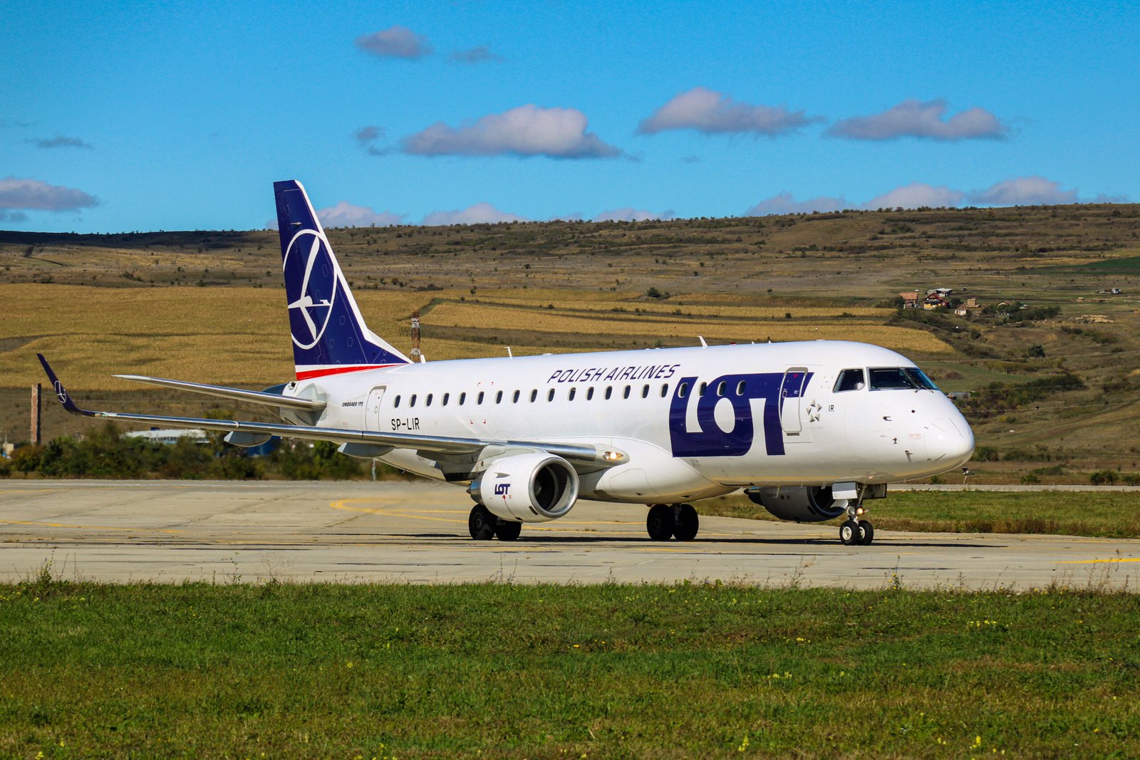 LOT Polish Airlines Ranks Third in European Flights from Toronto